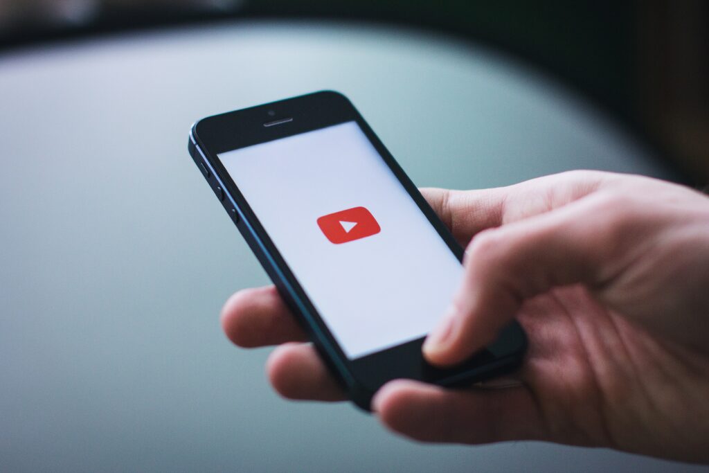 Tips to Convert Video Viewers into Customers - Visual Communications & Marketing